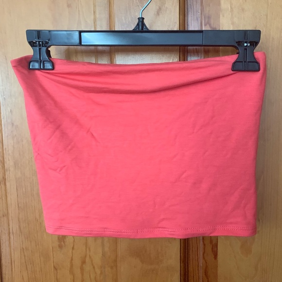 American Eagle Outfitters Tops - American eagle crop top!
